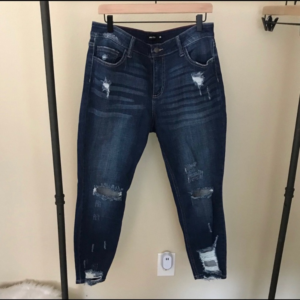 Ms. CELLO Distressed High Waisted Skinnies
